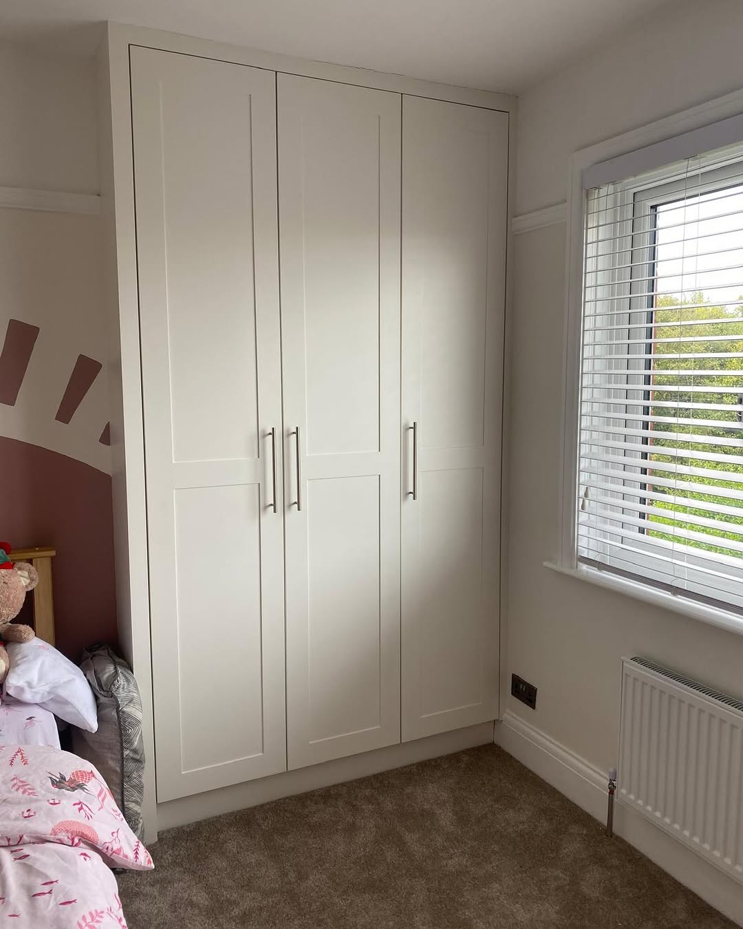 Wardrobes Long 2